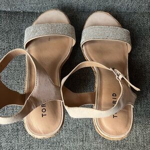 Torrid Wedges Size 9W Perfect for Weddings!
